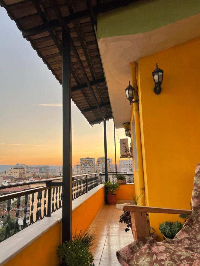 Cozy Big Apartment With Balcony تيرانا المظهر الخارجي الصورة