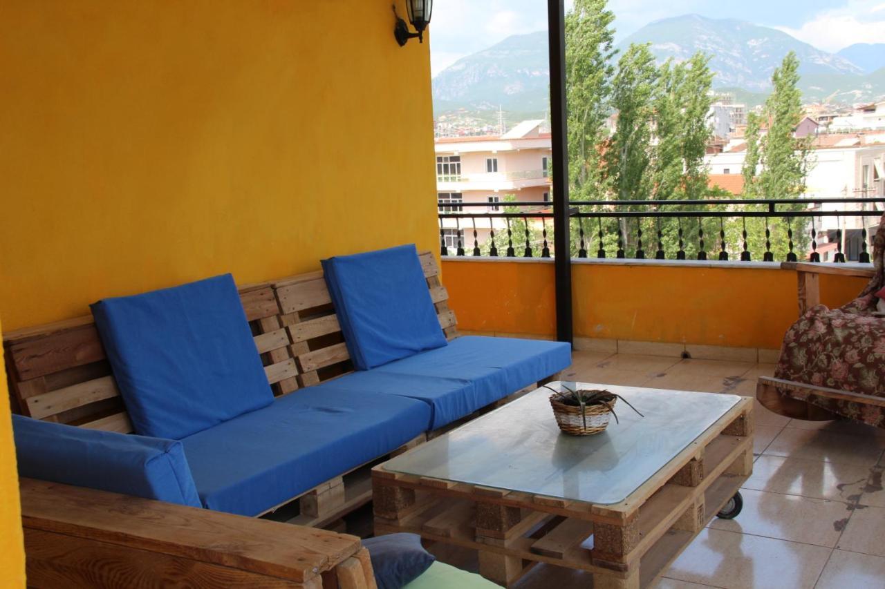 Cozy Big Apartment With Balcony تيرانا المظهر الخارجي الصورة