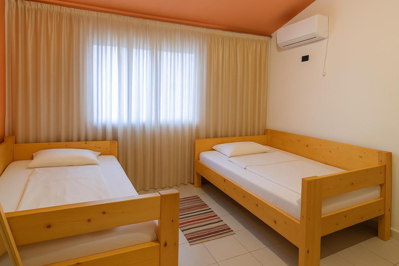 Cozy Big Apartment With Balcony تيرانا المظهر الخارجي الصورة