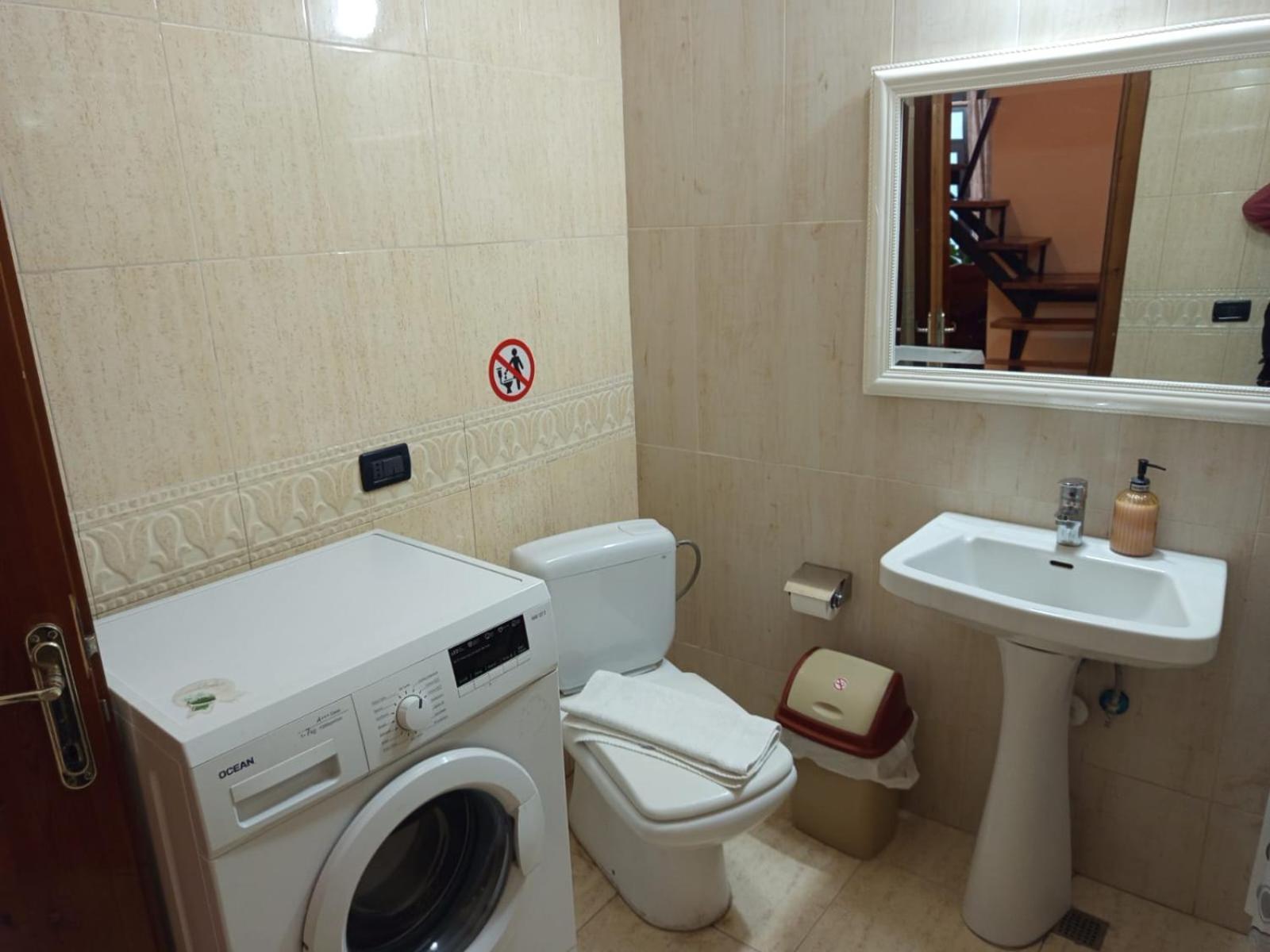 Cozy Big Apartment With Balcony تيرانا المظهر الخارجي الصورة