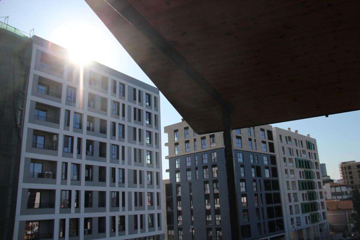 Cozy Big Apartment With Balcony تيرانا المظهر الخارجي الصورة
