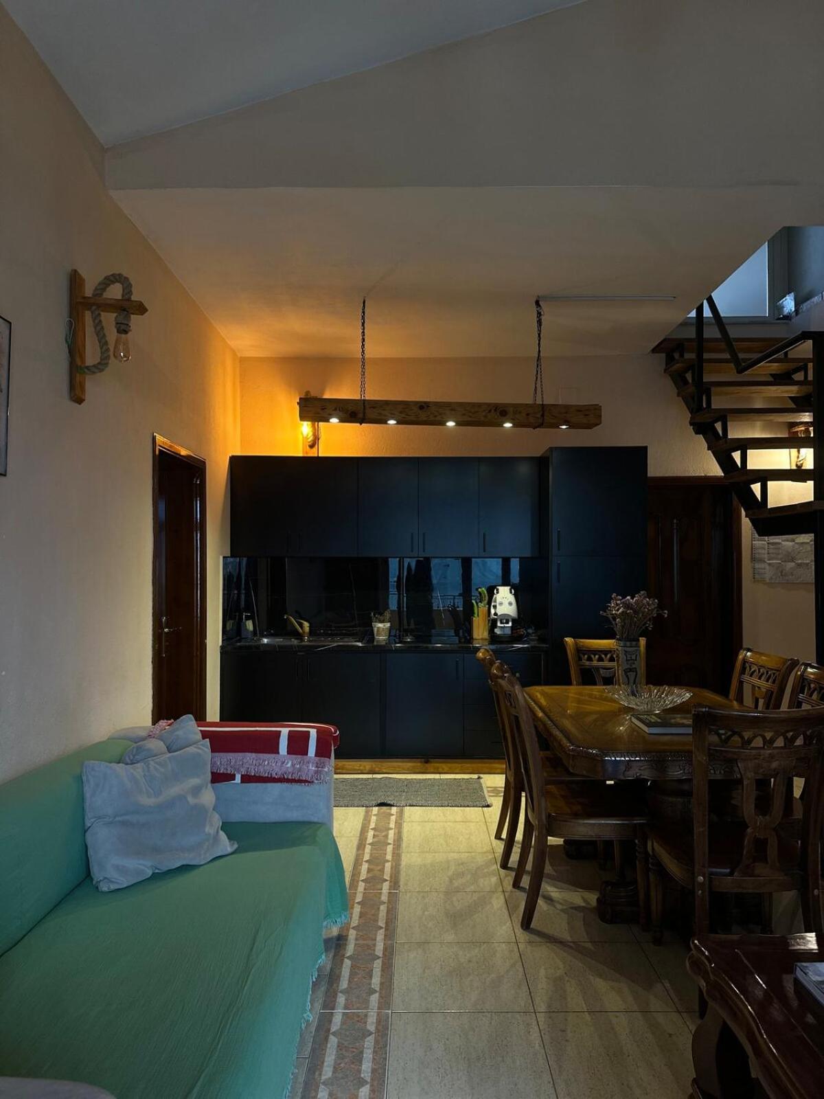 Cozy Big Apartment With Balcony تيرانا المظهر الخارجي الصورة